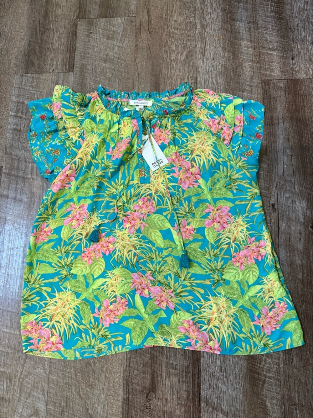 Rose & Olive Aqua Tropical Floral Tassel V-Neck Blouse - Picture 5 of 14